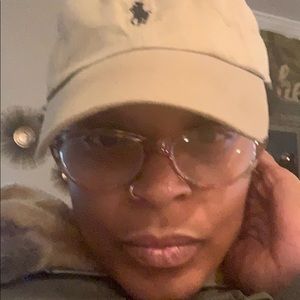 Meet your Posher, Rhonda